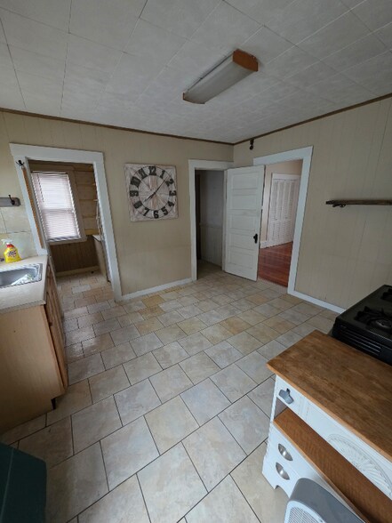 Building Photo - 23 Bowdoin St