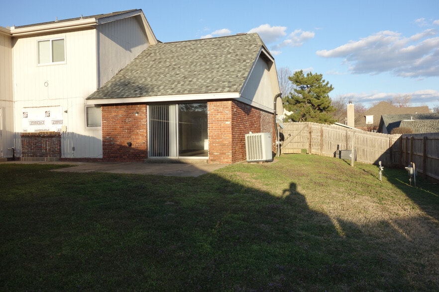 Back yard with privacy fence - 7116 S Indianapolis Ave