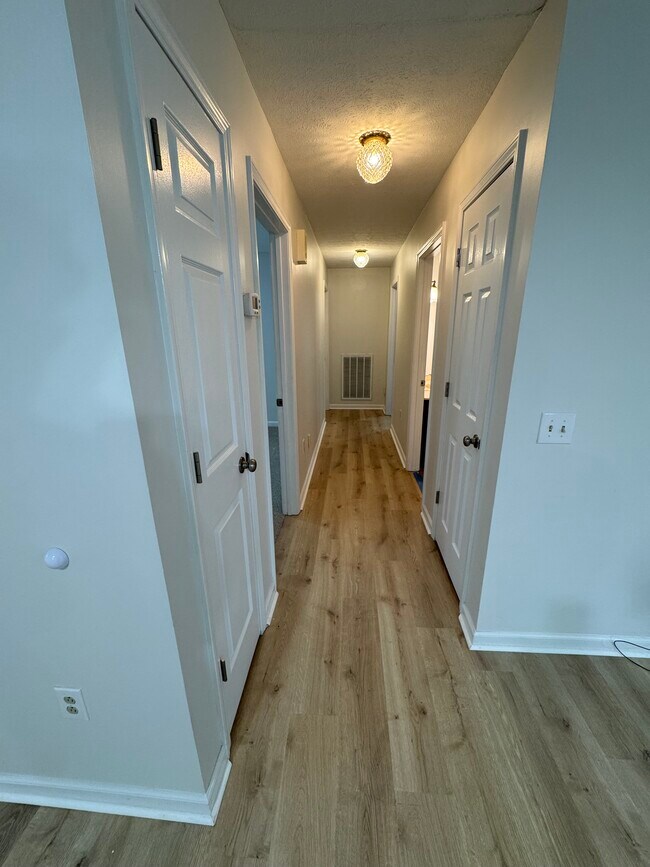 Building Photo - 4165 Hawkins Dr