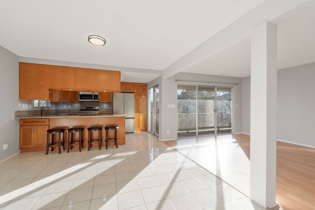 Building Photo - Beautiful Kaneohe 2-bedroom 2-bathroom Townhome with Breathtaking Views & Prime Convenience