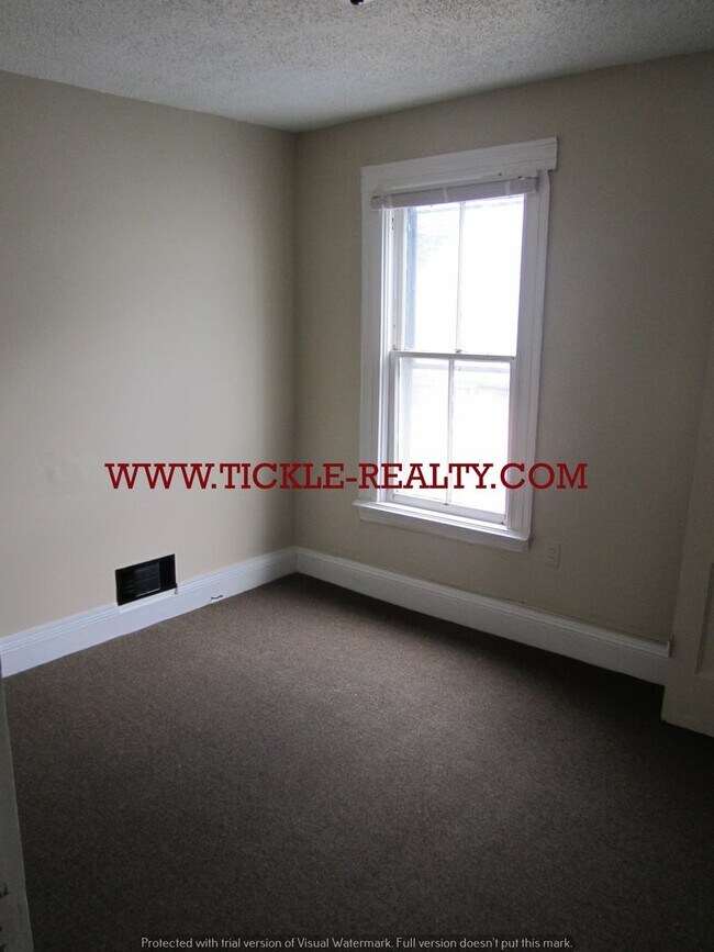 Building Photo - 27-29 Edmonds Street