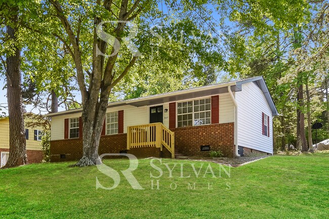 Building Photo - The Lifestyle You Deserve.