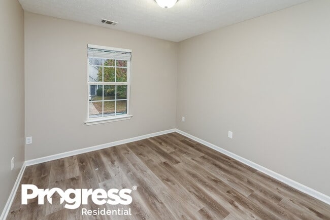 Building Photo - 180 S Barbara Ln