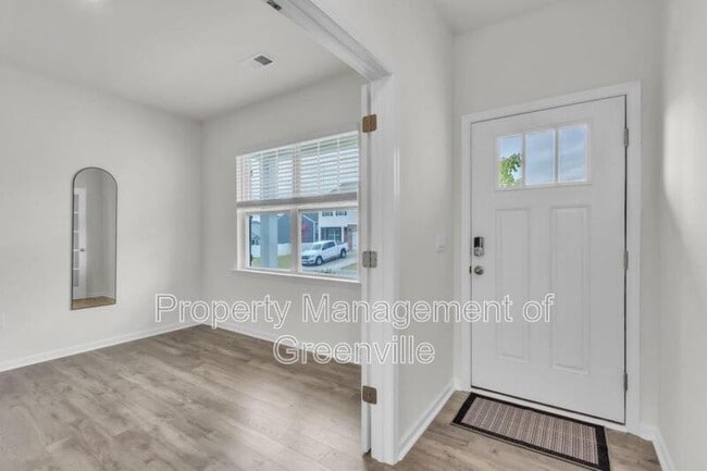 Building Photo - 1771 Odessa Ln