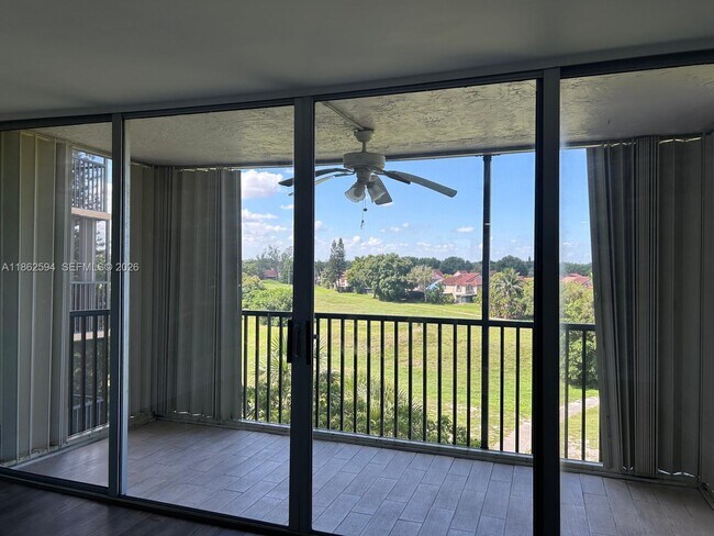 Building Photo - 3821 Environ Blvd