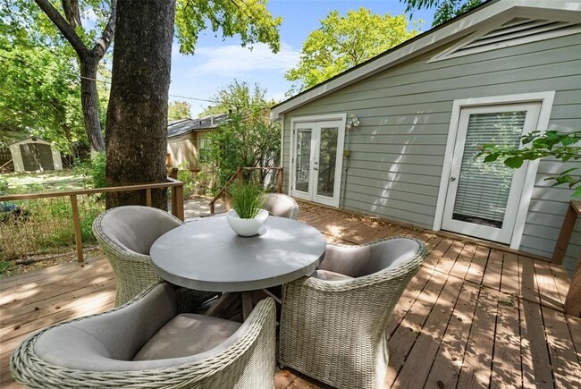 Building Photo - 2108 Rountree Dr