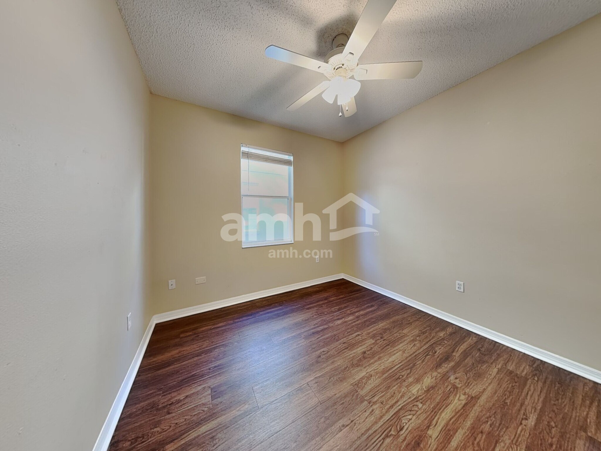 Building Photo - 9955 Shadow Creek Dr