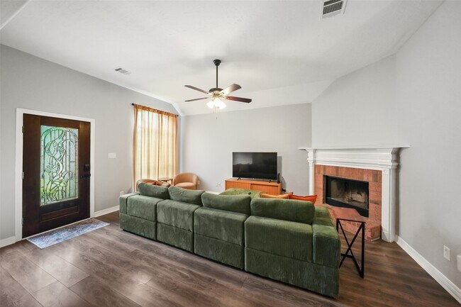 Building Photo - 11307 Alcott Dr