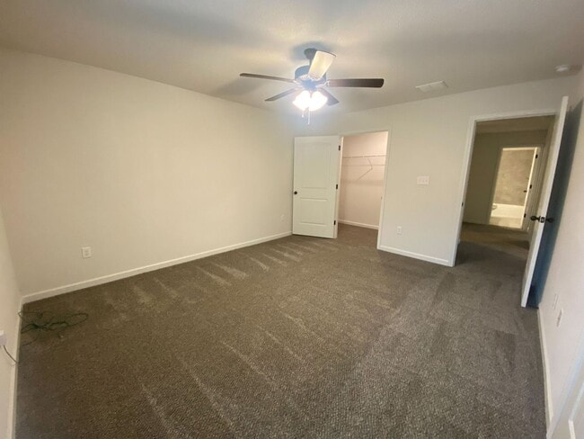 Building Photo - 4 bed, 3 bath built in 2021 in Somerville