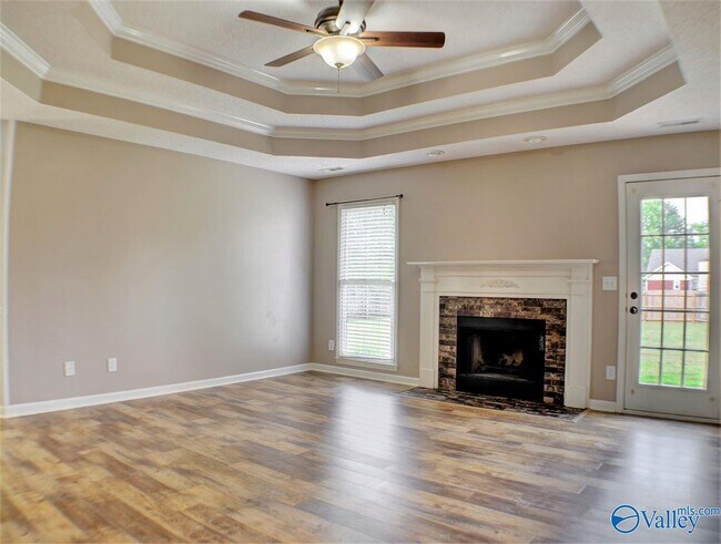 Building Photo - 109 Marysa Dr