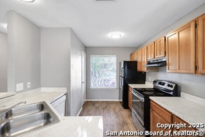 Building Photo - 8919 Shadow Wood Ln