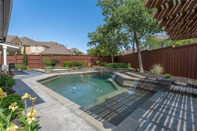 Building Photo - 209 Timber Lake Dr