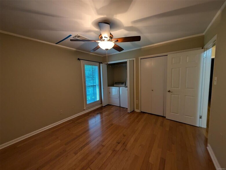 Building Photo - 111 Arrowhead Dr