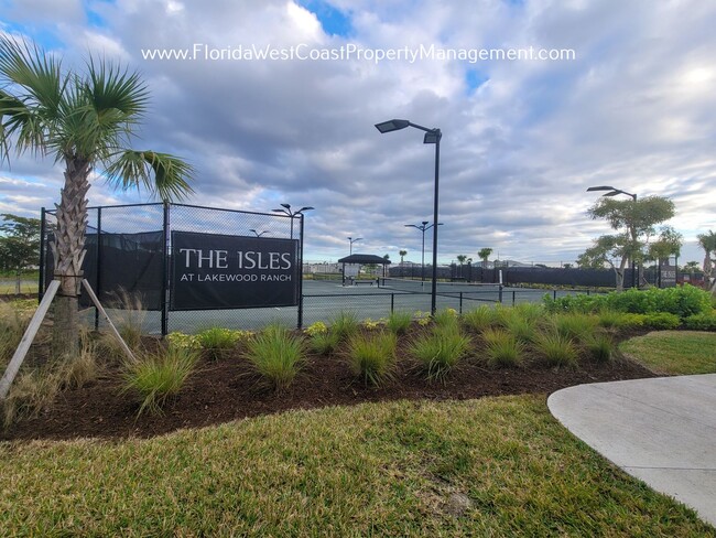 Building Photo - OUTSTANDING HOME IN THE ISLES AT LAKEWOOD ...