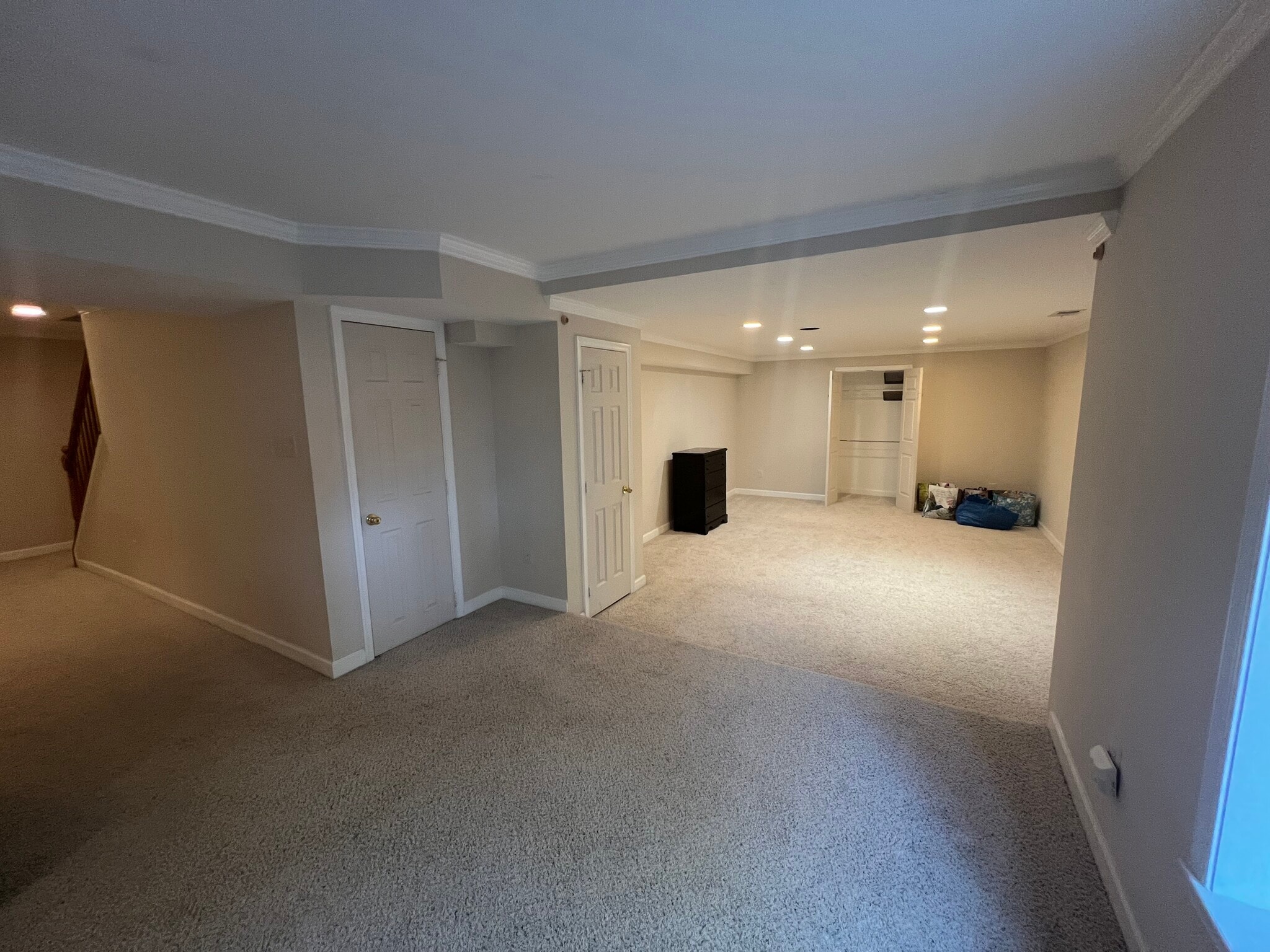 Building Photo - 8302 Silverthorn Rd