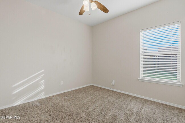 Building Photo - 14936 Harry Flournoy Ave