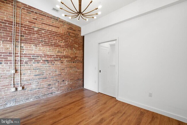 Building Photo - 57 N St NW