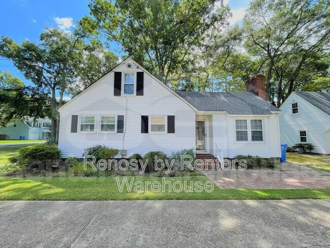 Building Photo - 1619 Laurel Ave