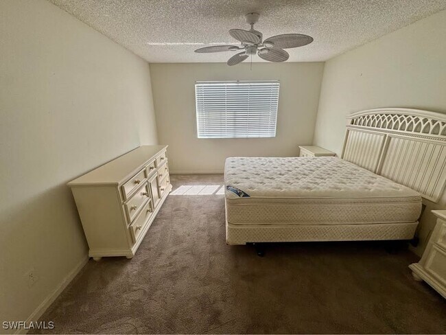 Building Photo - 1240 Wildwood Lakes Blvd