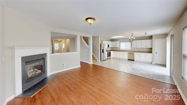 Building Photo - 8139 Deodora Cedar Ln