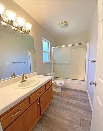 Master bathroom - 2726 Duffy Dr