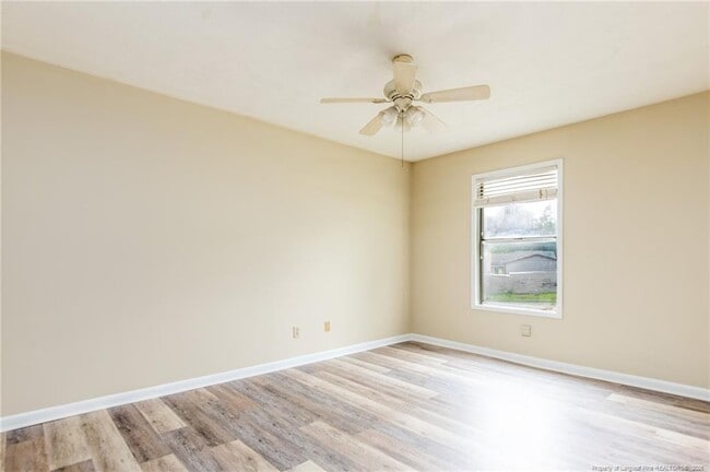 Building Photo - 1018 Wood Creek Dr