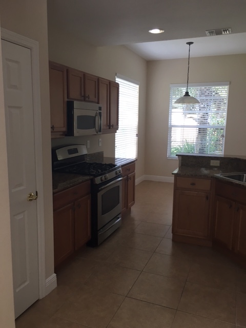 Building Photo - 8217 Miramar Way
