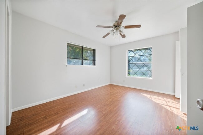 Building Photo - 130 Algarita Rd