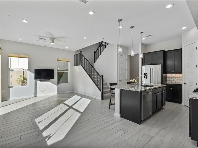 Main Floor - 5053 E Anderson Dr