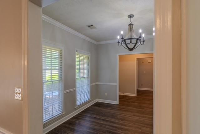 Building Photo - 2120 Weatherstone Cir SE