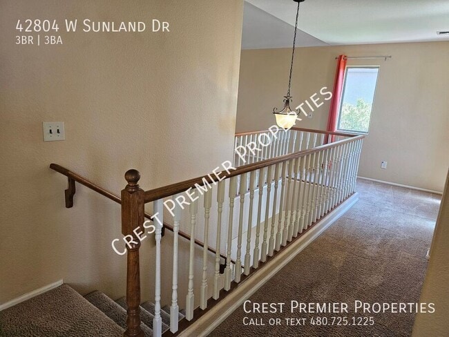 Building Photo - 42804 W Sunland Dr
