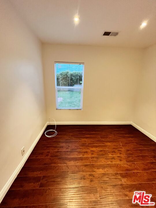 Building Photo - 14744 Magnolia Blvd