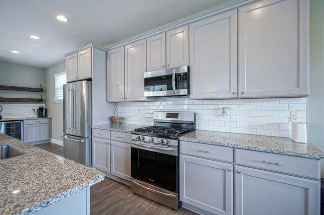 Building Photo - 7228 Broadacre Ct