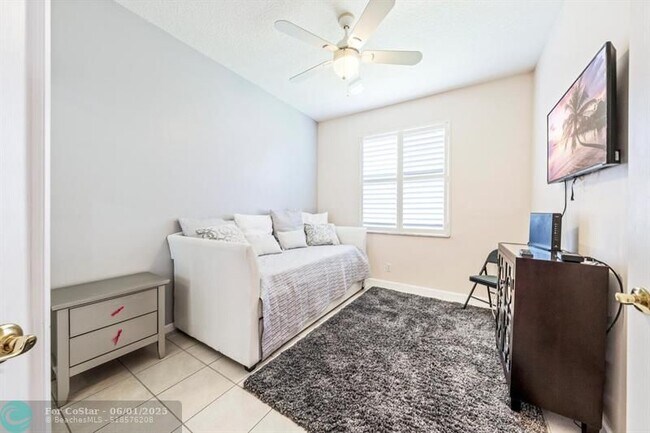 Building Photo - 5859 Grand Harbour Cir