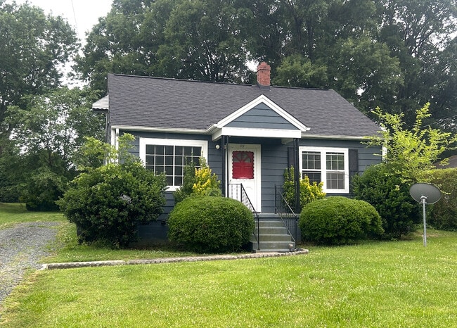 Primary Photo - 1717 Oklahoma Ave