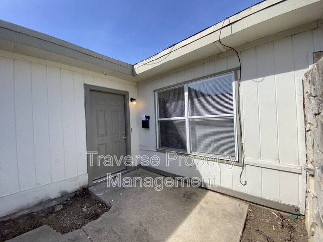 Building Photo - 6808 Trail Lake Dr