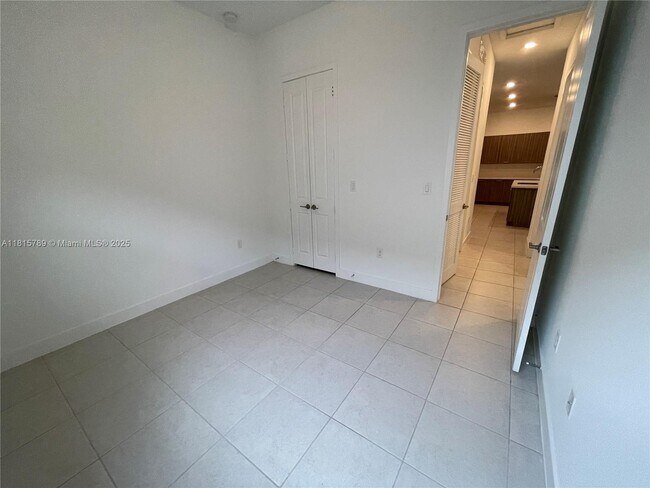 Building Photo - 4506 SW 174th Ave