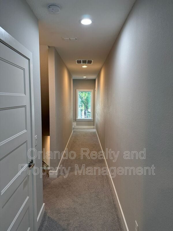Building Photo - 521 Peachtree Rd