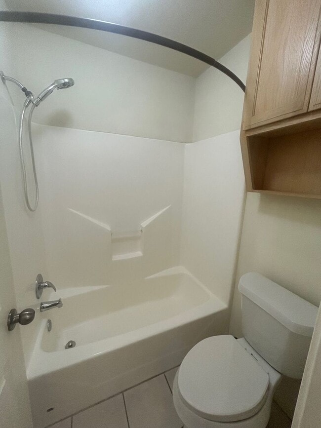 Building Photo - China Spring 4 Bedroom