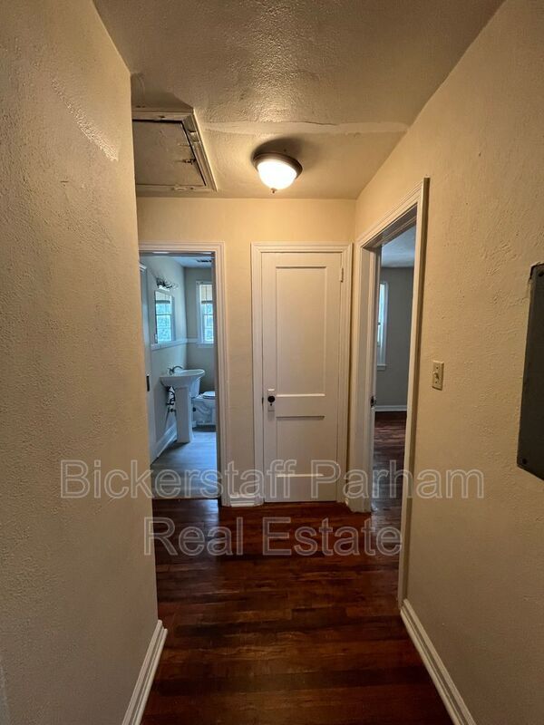 Building Photo - 3224 Glenn St