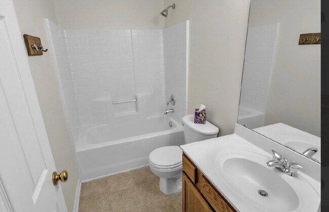 Building Photo - 203 Twin Tree Dr