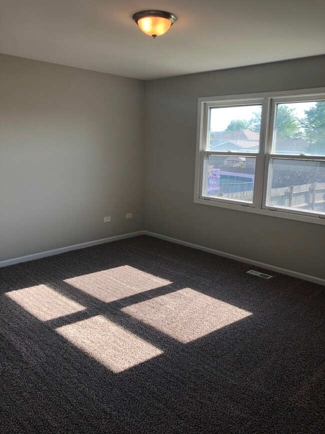 Building Photo - 2914 Frank Turk Dr