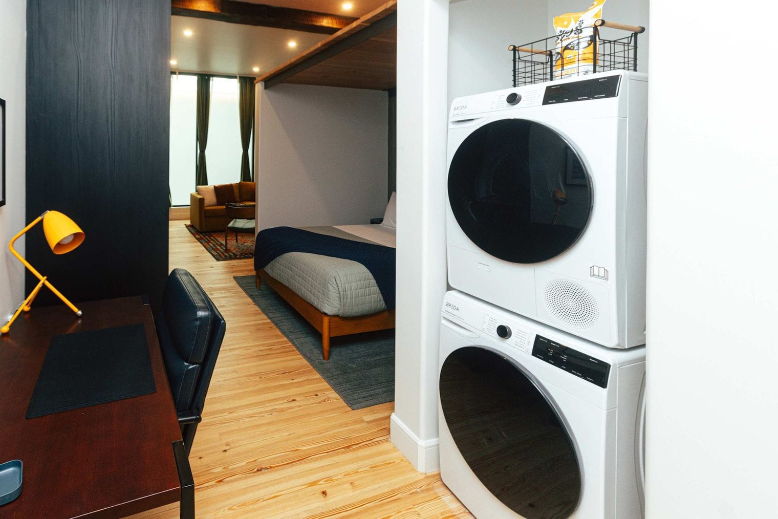 Building Photo - 1911 3rd Ave N