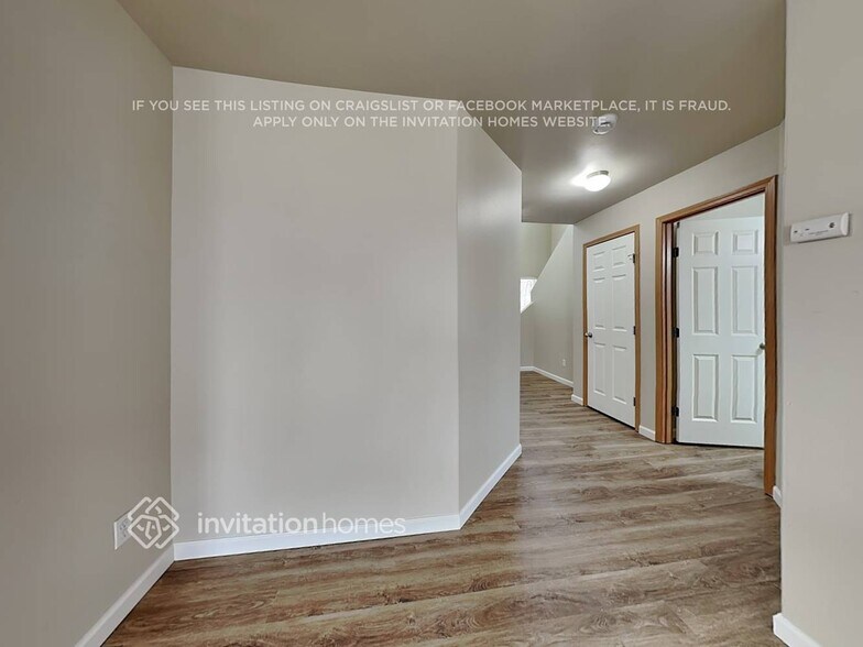 Building Photo - 17729 16th Ave E