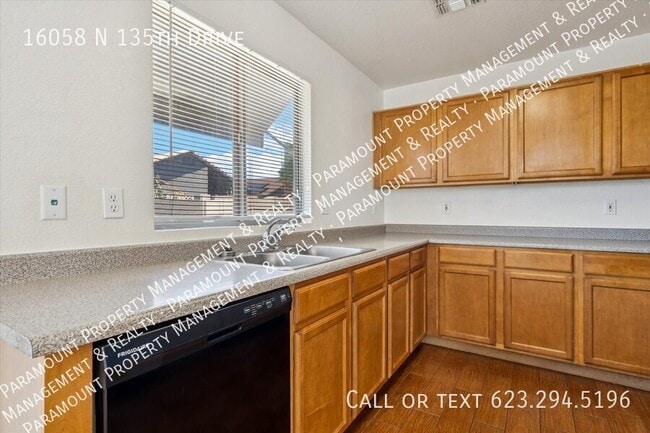 Building Photo - 16058 N 135th Dr