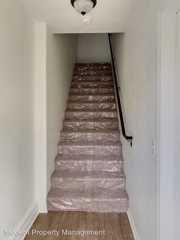 Building Photo - 22018 Gault St