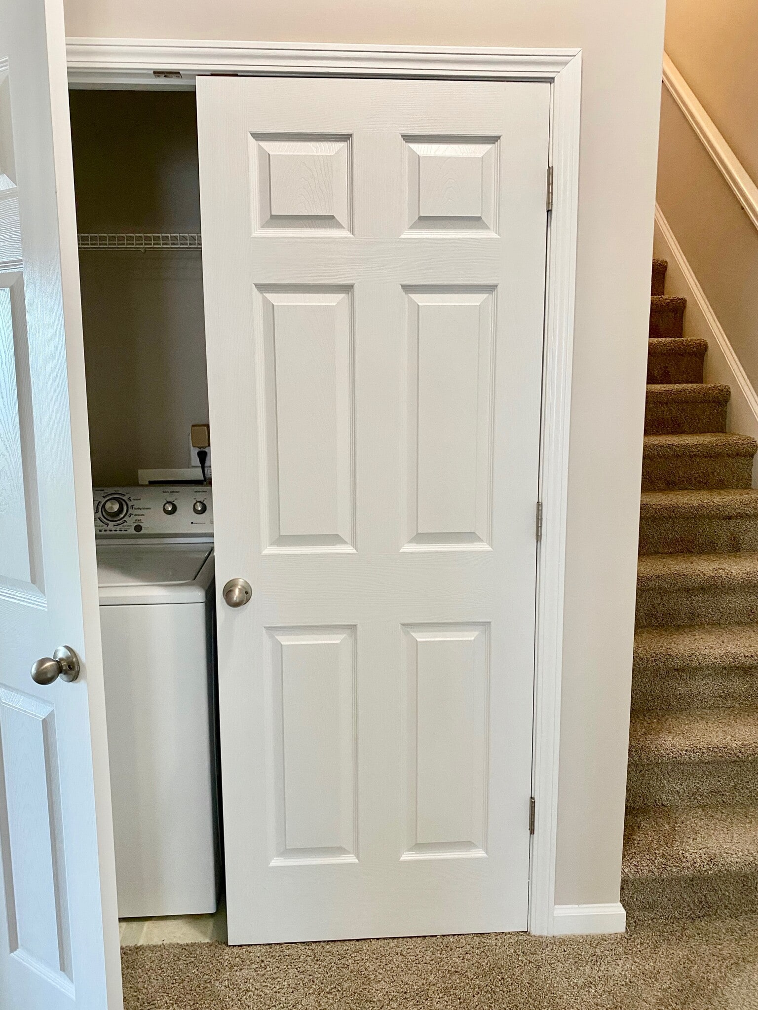 Laundry on main floor with stairs to upstairs fourth bedroom or private bonus room with full bathroom and walk-in closet! - 1914 Conifer Cir
