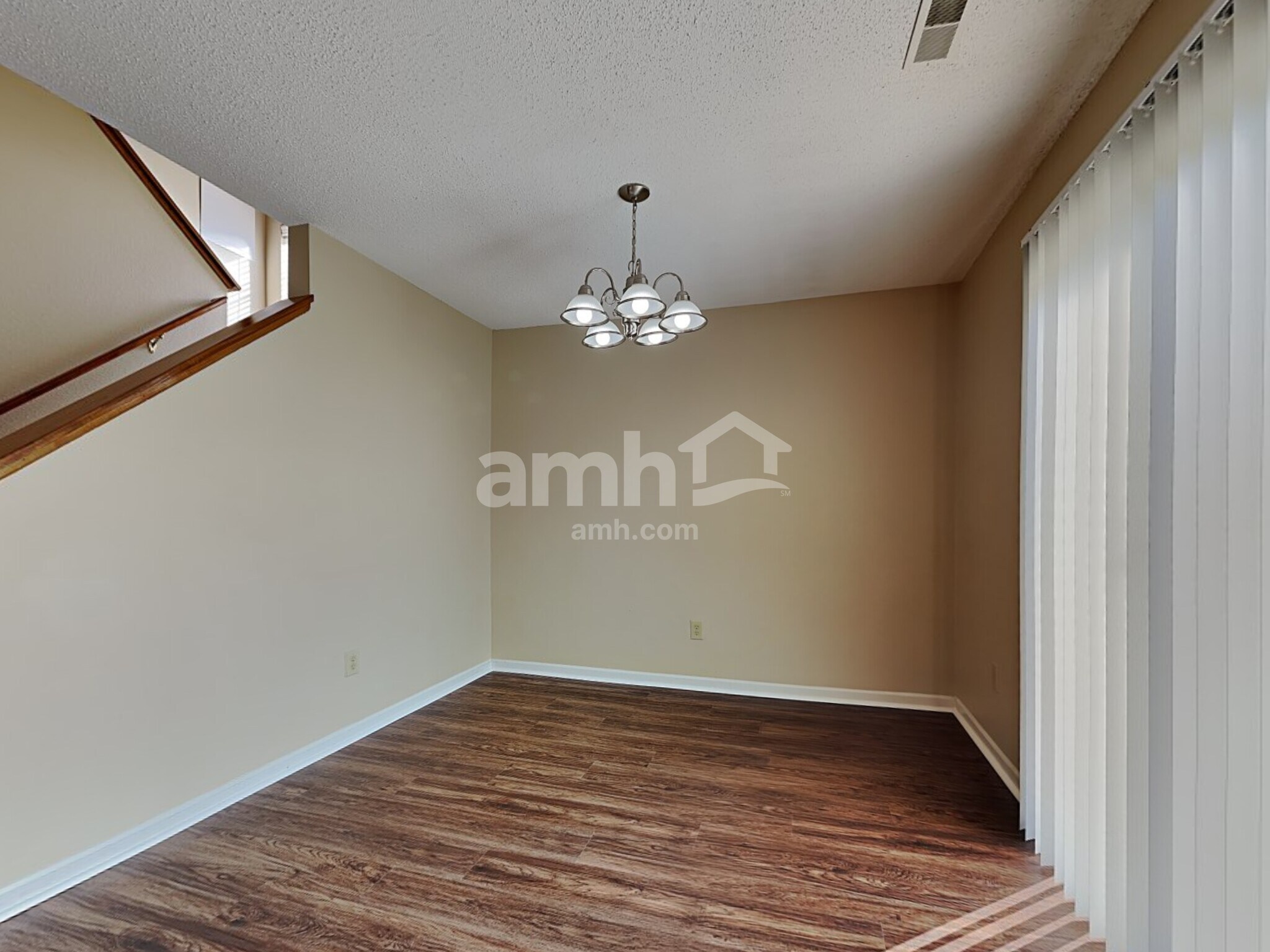 Building Photo - 15235 Follow Dr