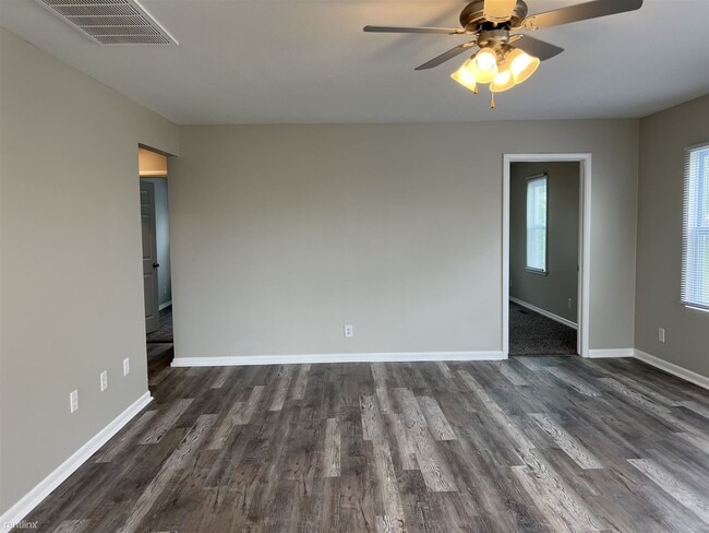 Building Photo - 3 br, 1 bath House - 1725 S Saint Clair Ave