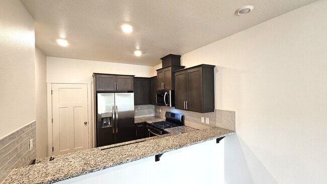 Building Photo - 4206 S Waters Edge Wy